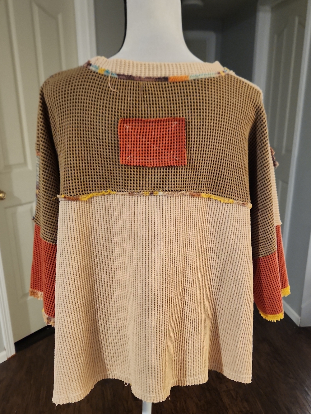 Olie & Hali Waffle Distressed Mixed Print Oversized Shirt - Picture 4 of 6
